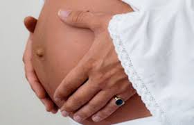 zwanger en harde buiken
